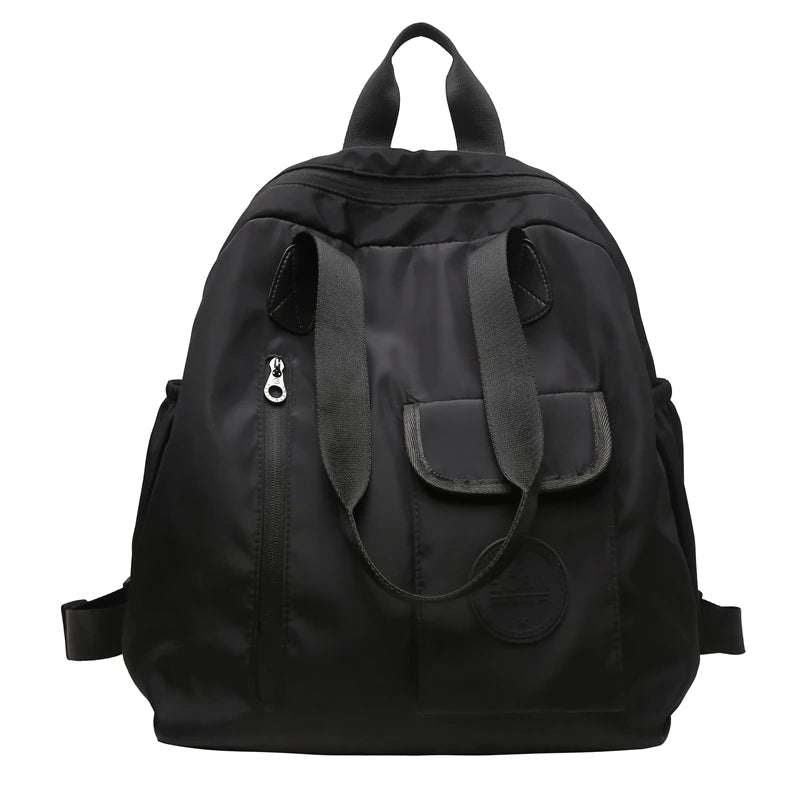 Mochila de Nylon de Moda para Mujer: Versátil y Elegante